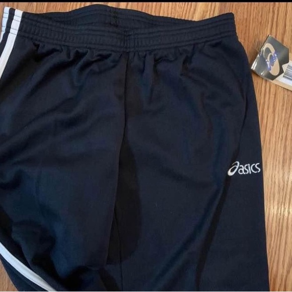 Aasics New with tags Ladies joggers track pants size medium - Picture 1 of 8